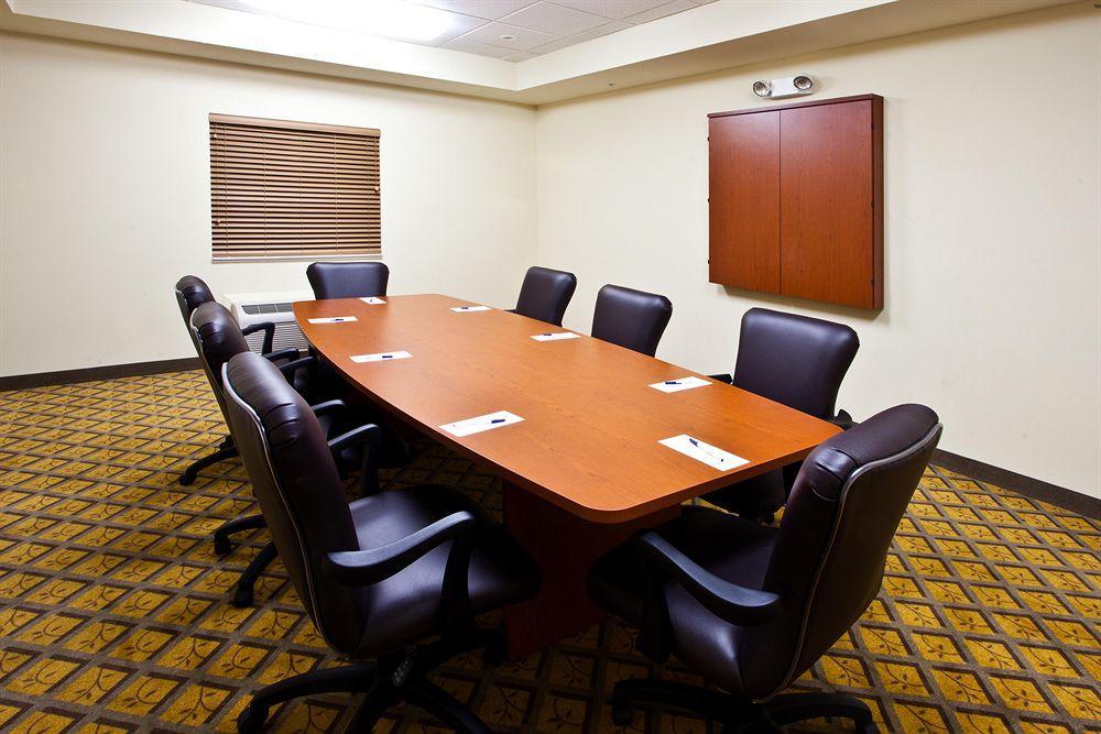 Candlewood Suites Fort Myers/Sanibel Gateway By Ihg Facilități foto